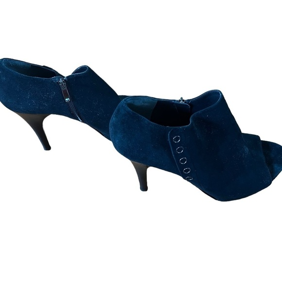 Via Spiga Black Suede Zip Closure Peep Toe Heels Size 9.5 - Picture 1 of 6